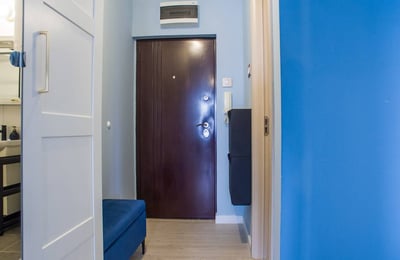 Аренда уютной квартиры-студии, 38 м², Белград, Новый Белград, Сербия